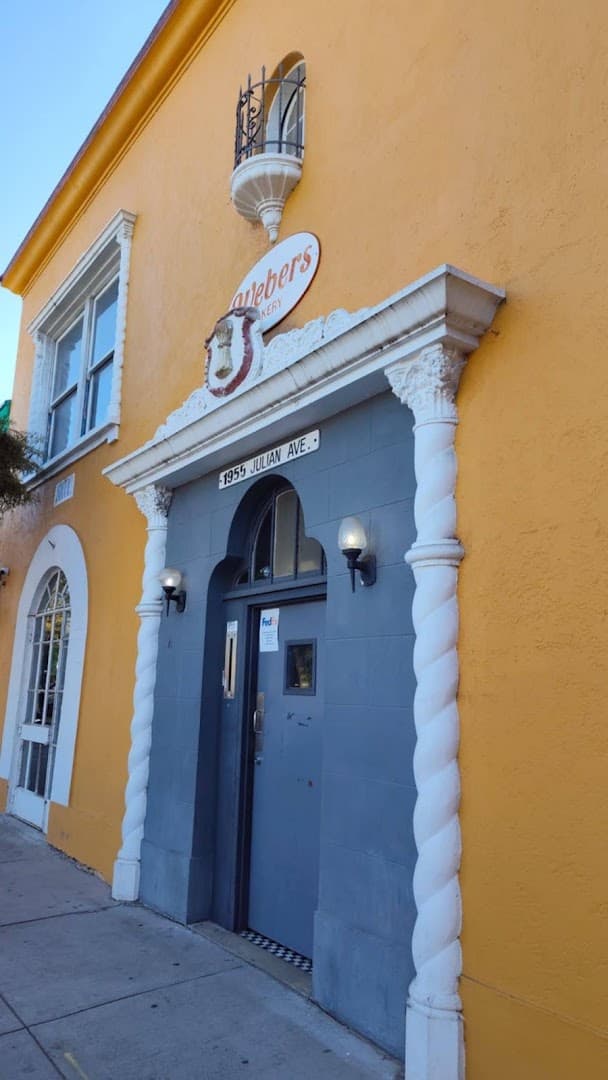 Provecho! Coffee Co. - specialty coffee shop in San Diego