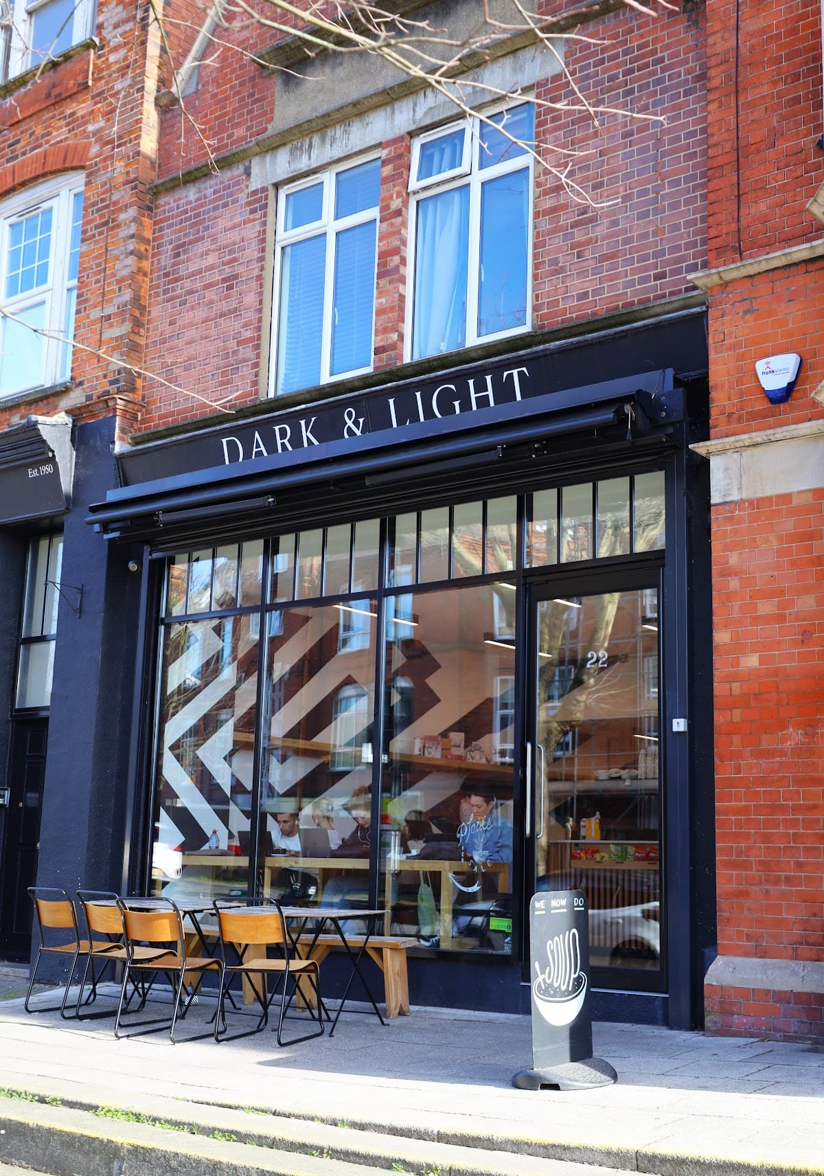 Dark & Light Coffee - specialty coffee shop in London