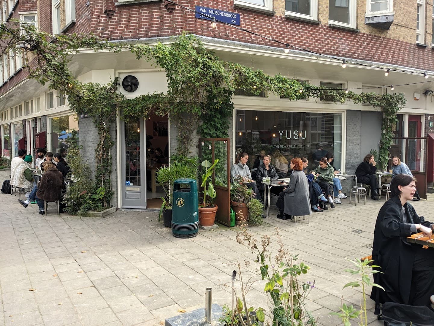YUSU - specialty coffee shop in Amsterdam