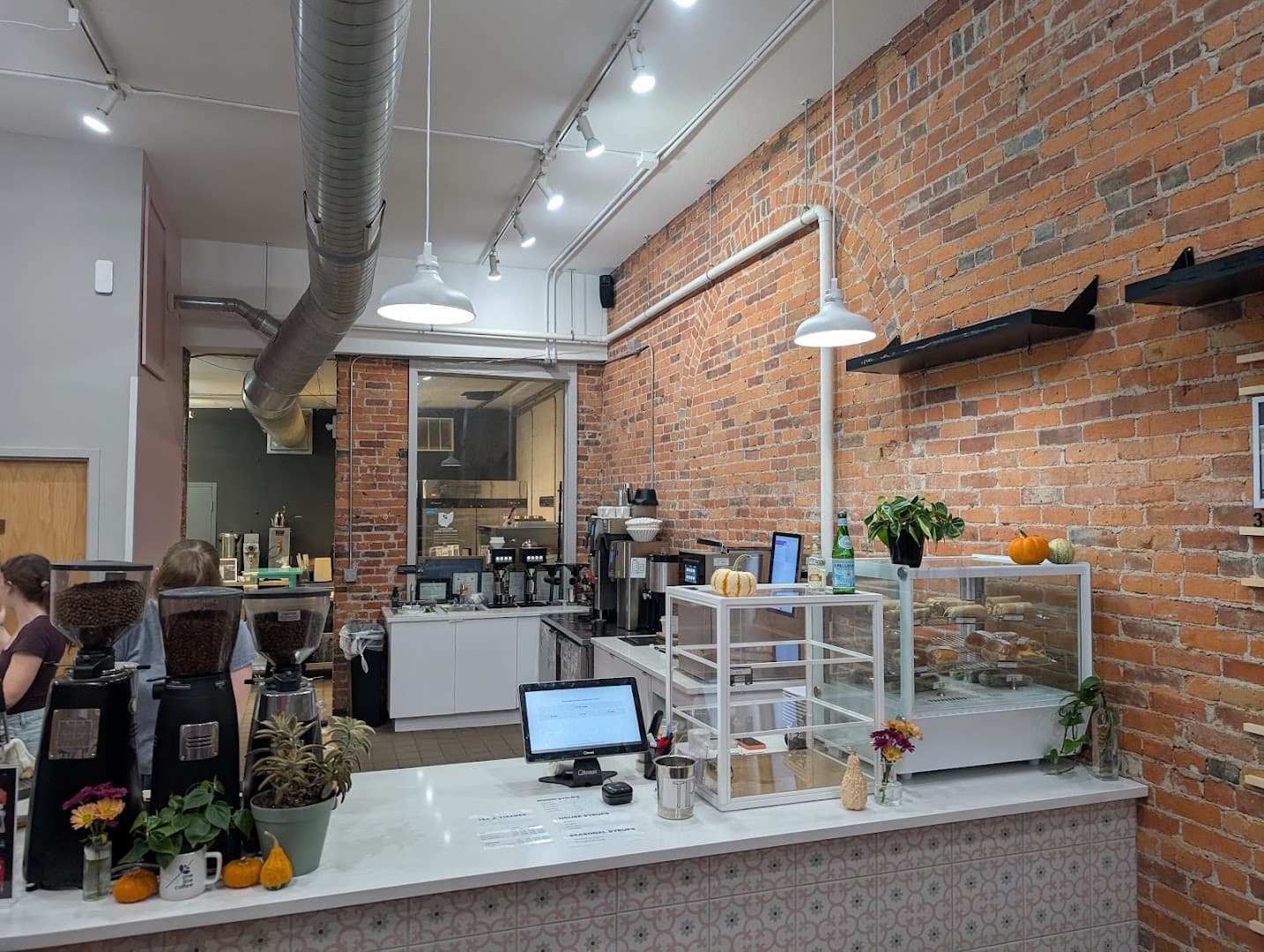One Line Coffee-Short North - specialty coffee shop in Columbus