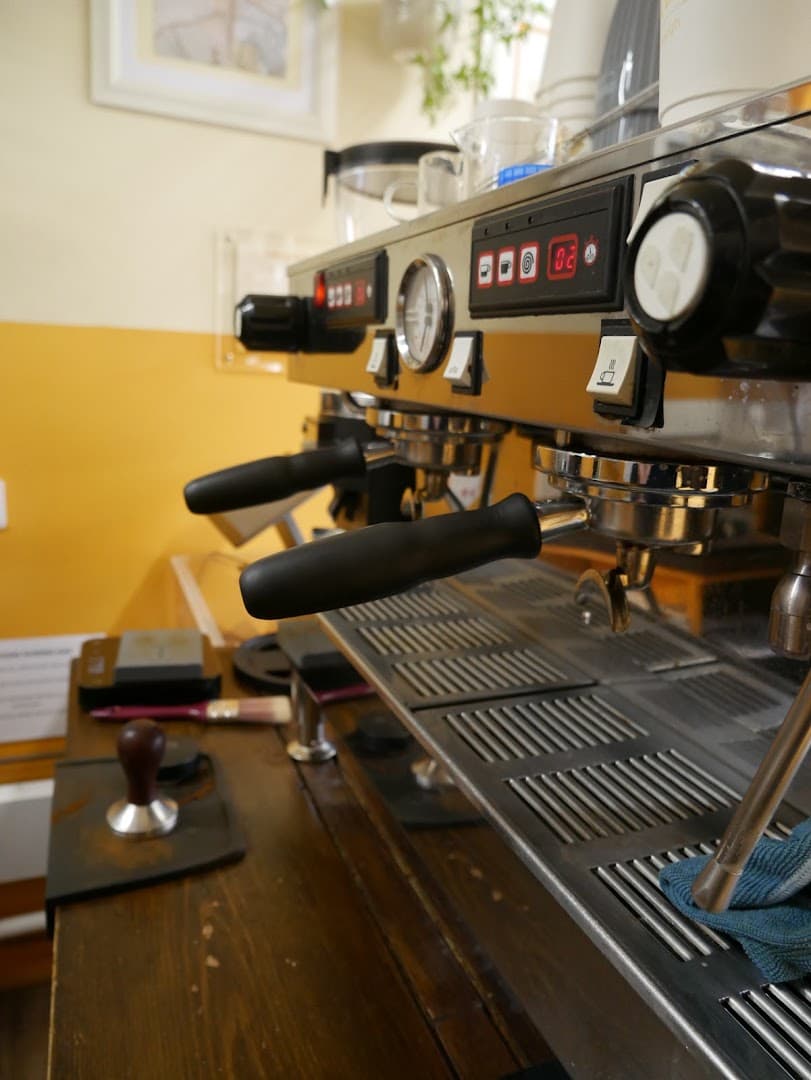 Stay With Us - specialty coffee shop in Dublin
