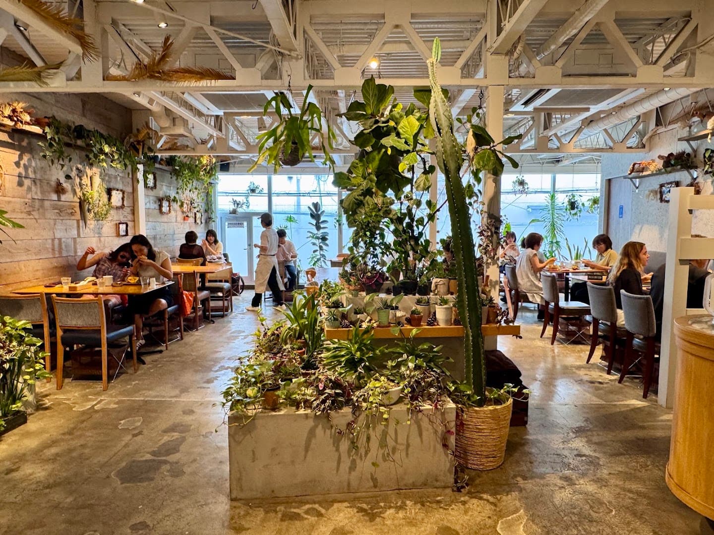 SAKImoto COFFEE - specialty coffee shop in Naniwa Ward