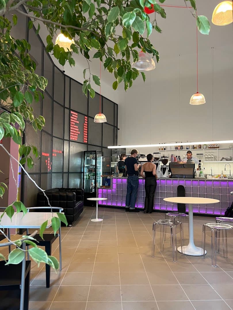kv the coffee shop - specialty coffee shop in Budapest