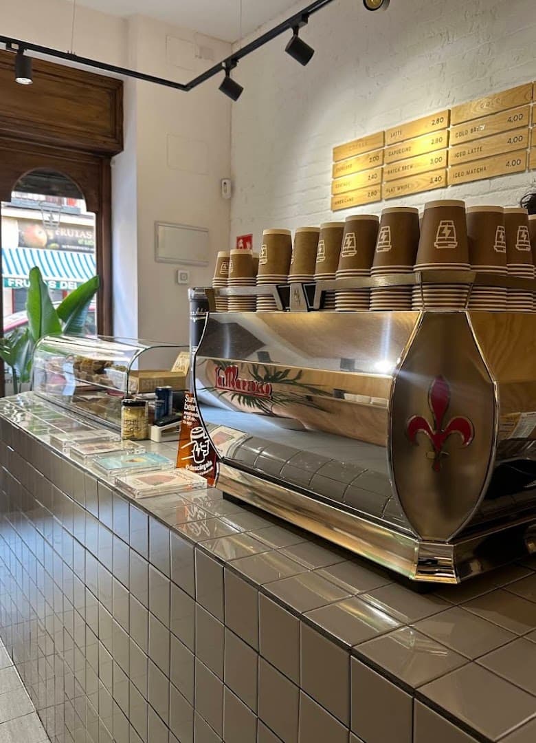 Syra Coffee Santa Isabel — specialty coffee in Madrid