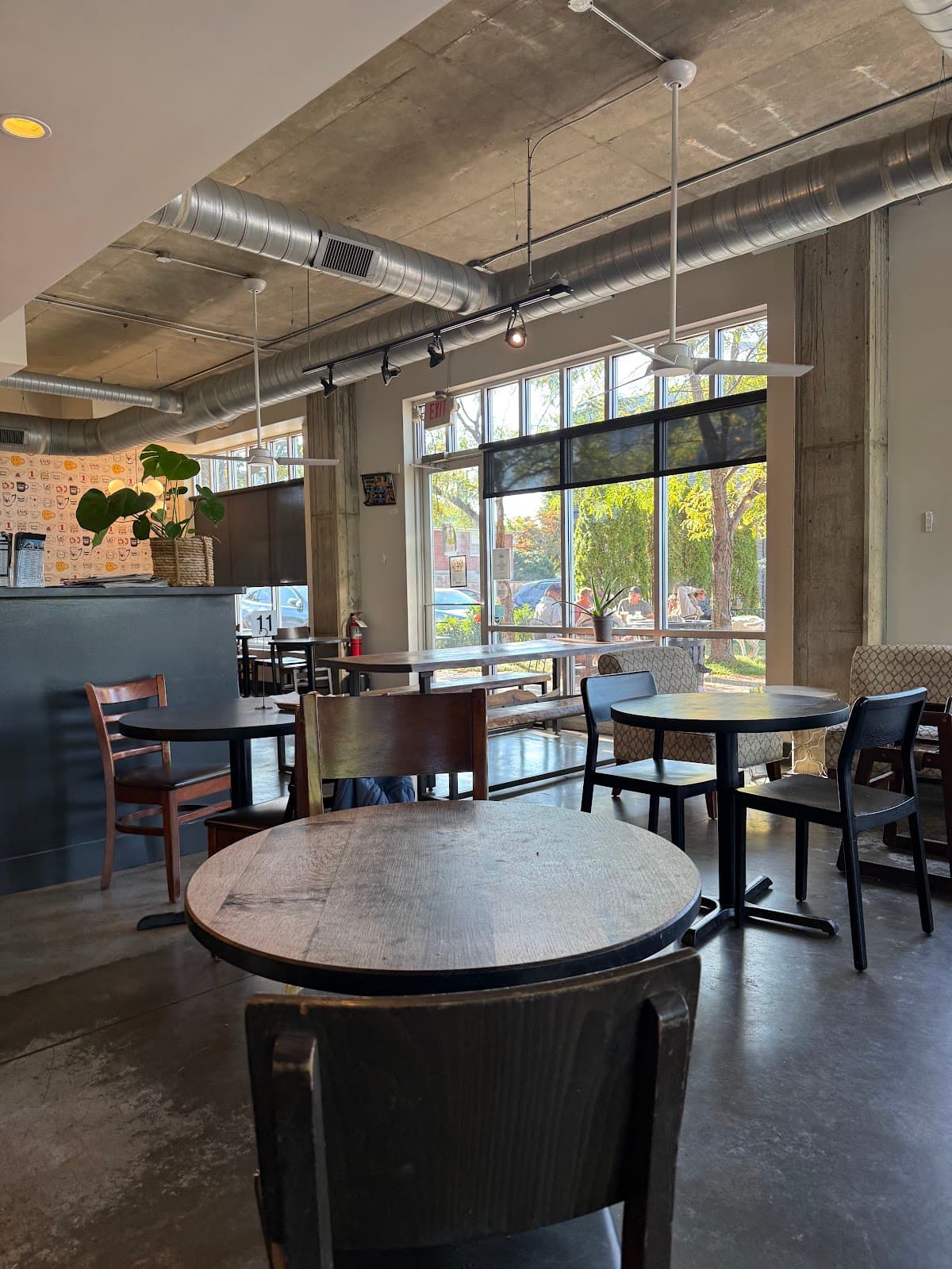 Ugly Mugs Coffee and Tea specialty coffee shop in Nashville - photo 4