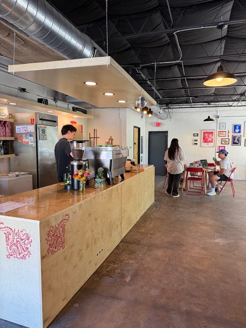 Lau Lau - specialty coffee shop in North University