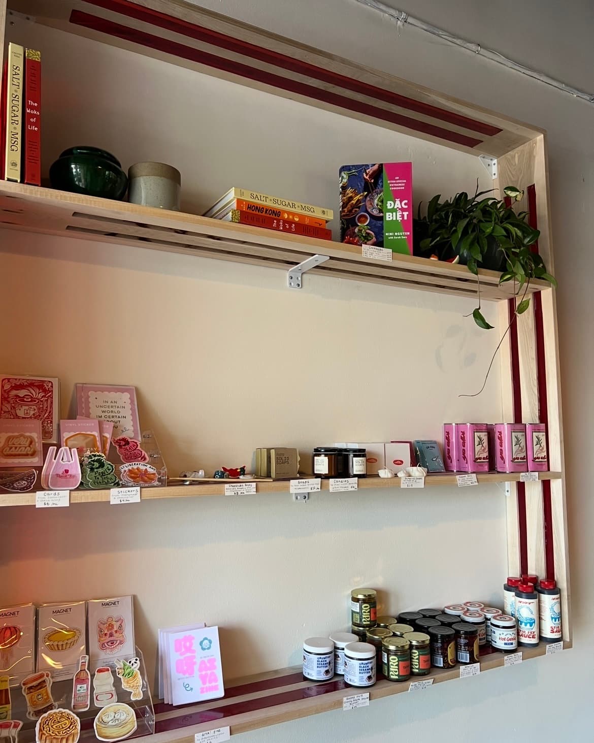 Lau Lau specialty coffee shop in Austin - photo 5