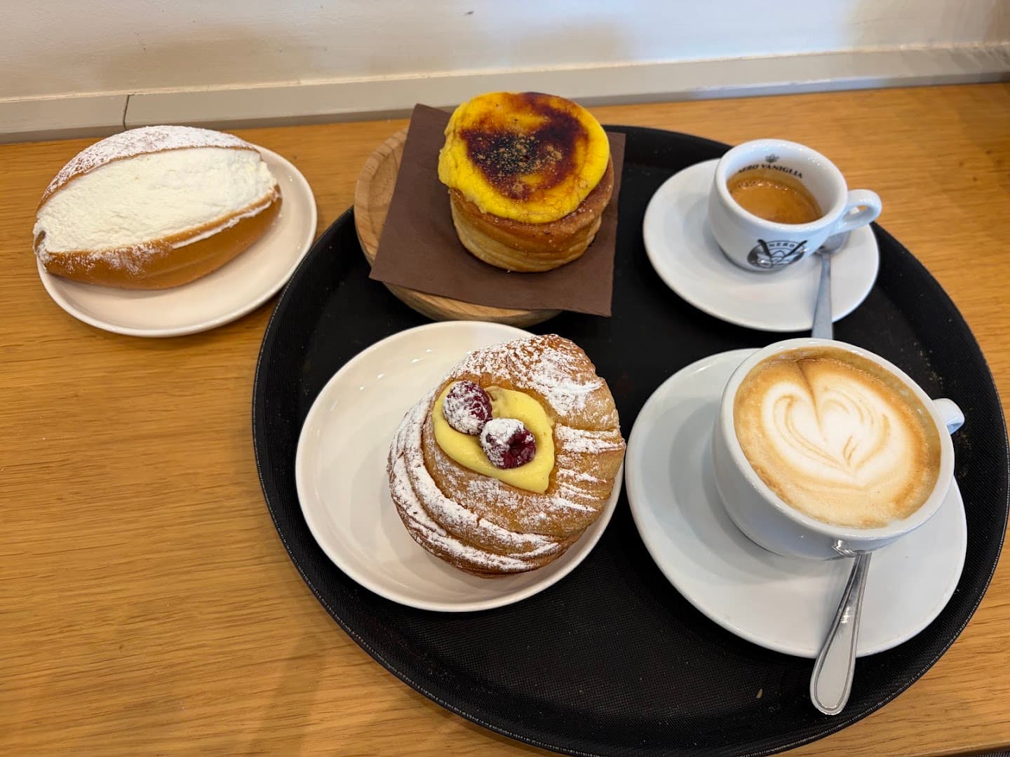 Coffee at Nero Vaniglia, specialty coffee shop in Rome