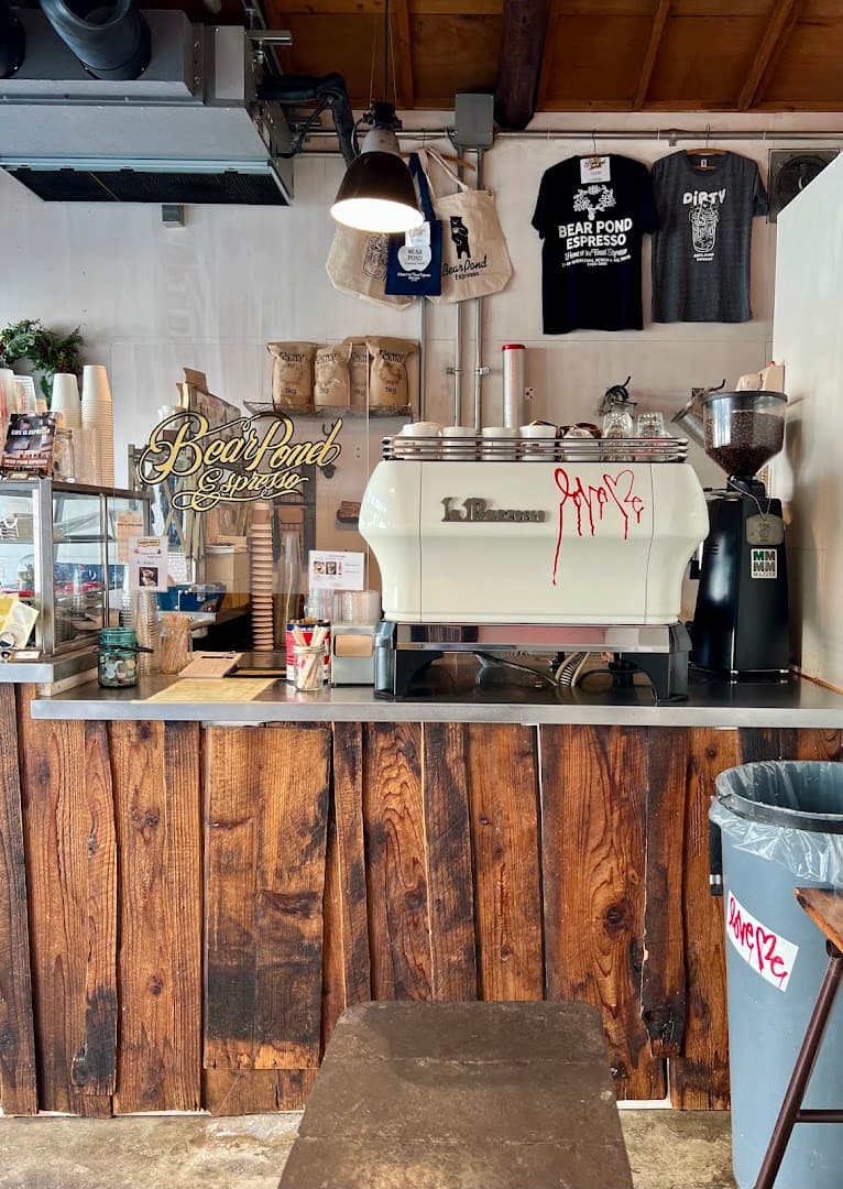 Bear Pond Espresso - specialty coffee shop in Tokyo