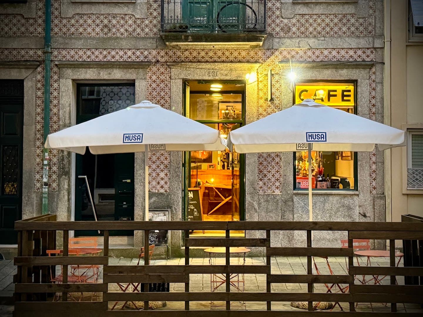 Dona Mira - Café, Bar e Cultura - specialty coffee shop in Paranhos