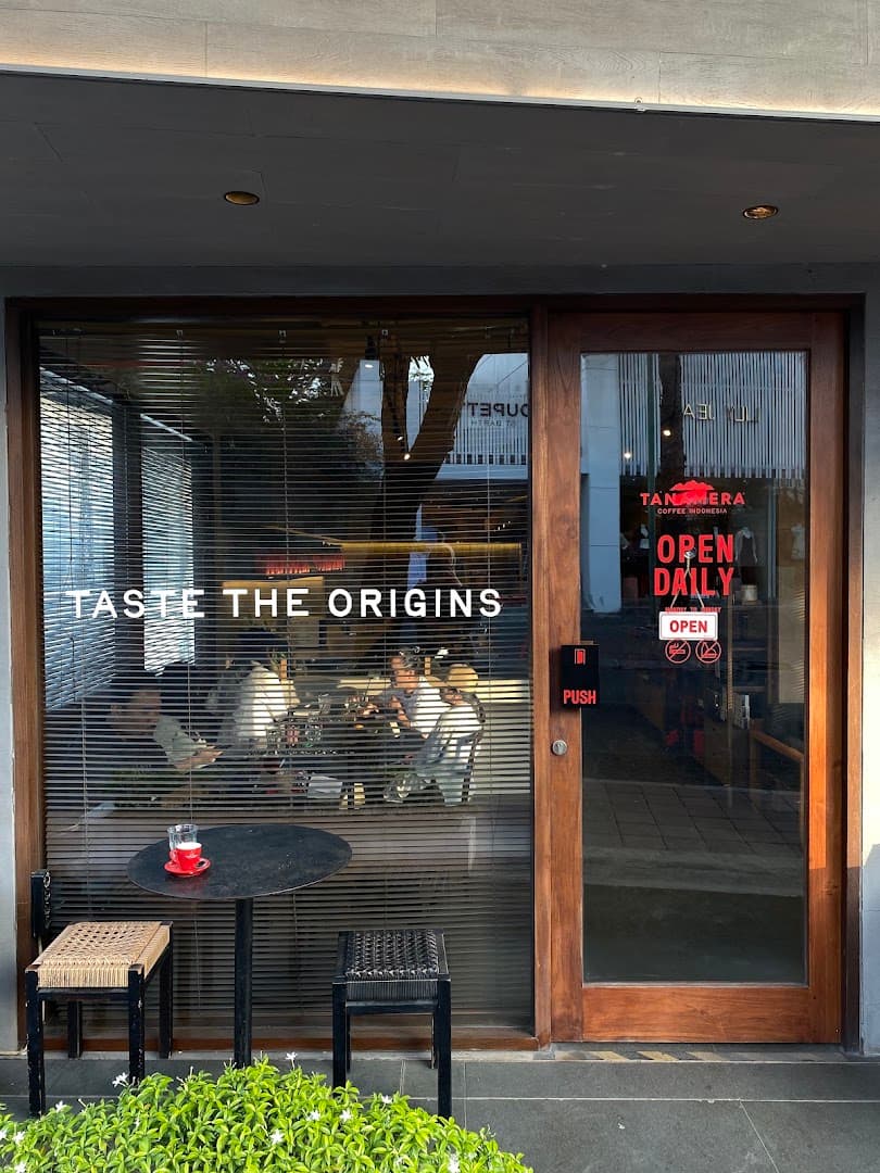 Tanamera Coffee Seminyak - specialty coffee shop in Bali
