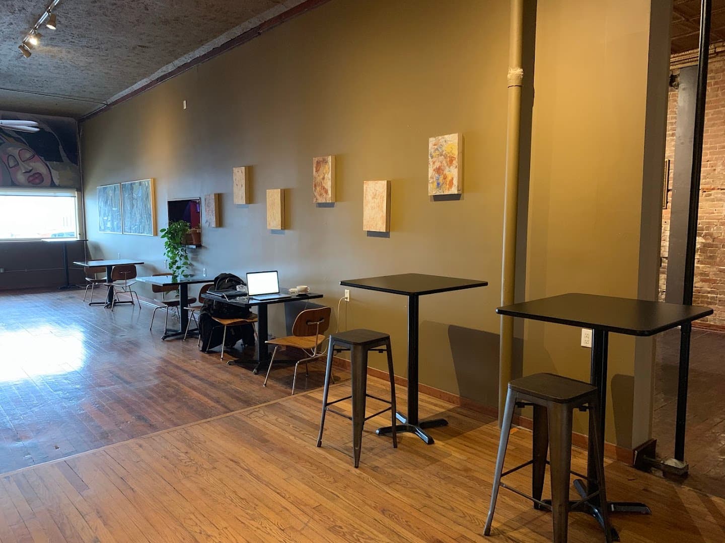 Interior of Howlin' Hounds Coffee., specialty coffee shop in Omaha
