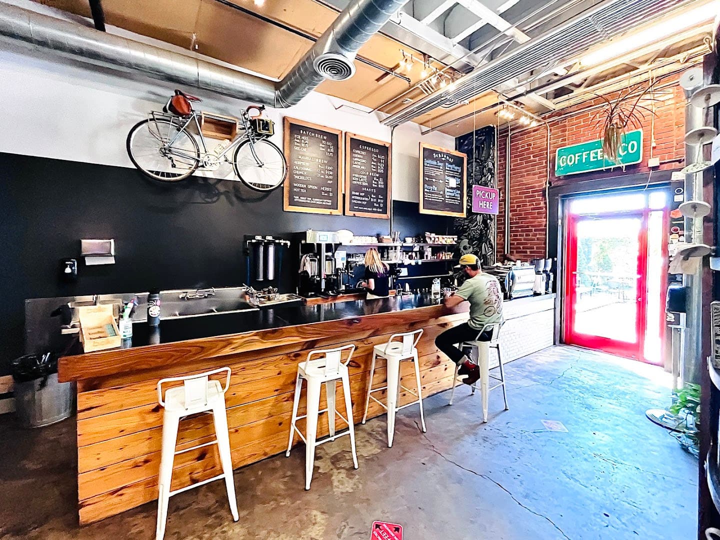 Velo Coffee Roasters - specialty coffee shop in Chattanooga