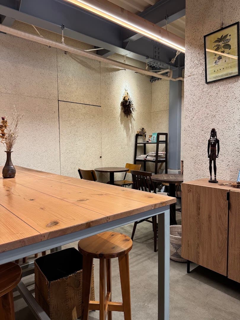 Passage Coffee Roastery - specialty coffee shop in Tokyo