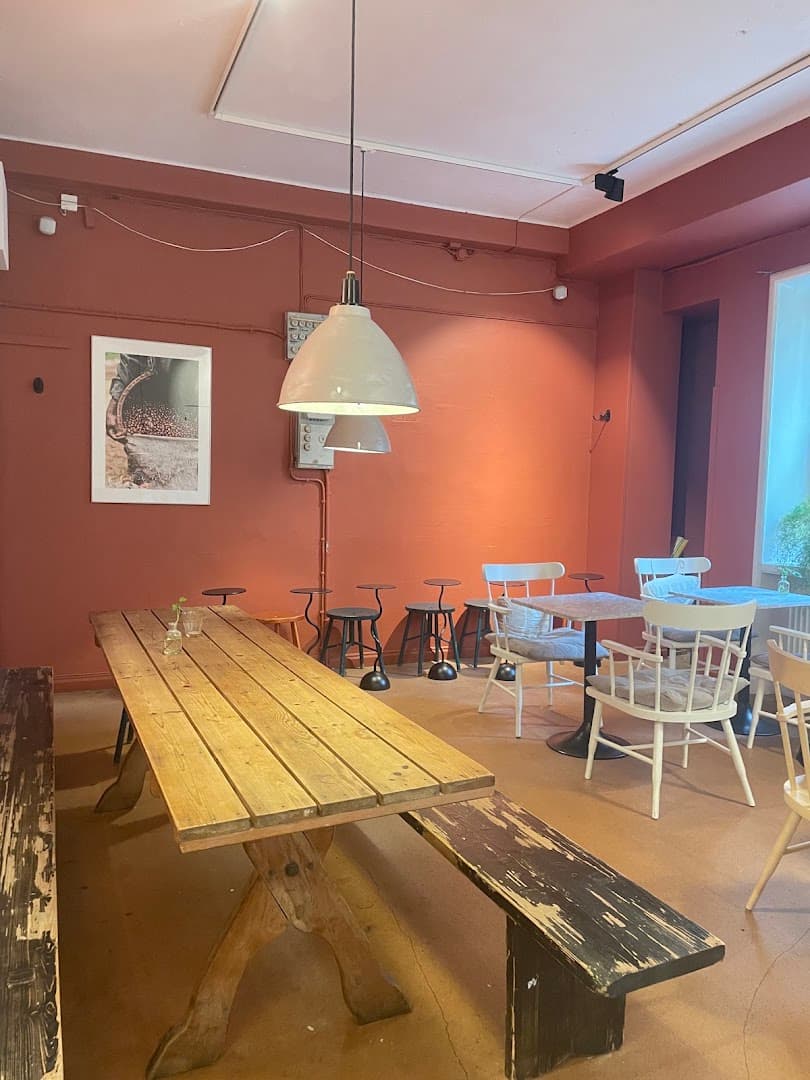 Drop Coffee Roasters - specialty coffee shop in Södermalm