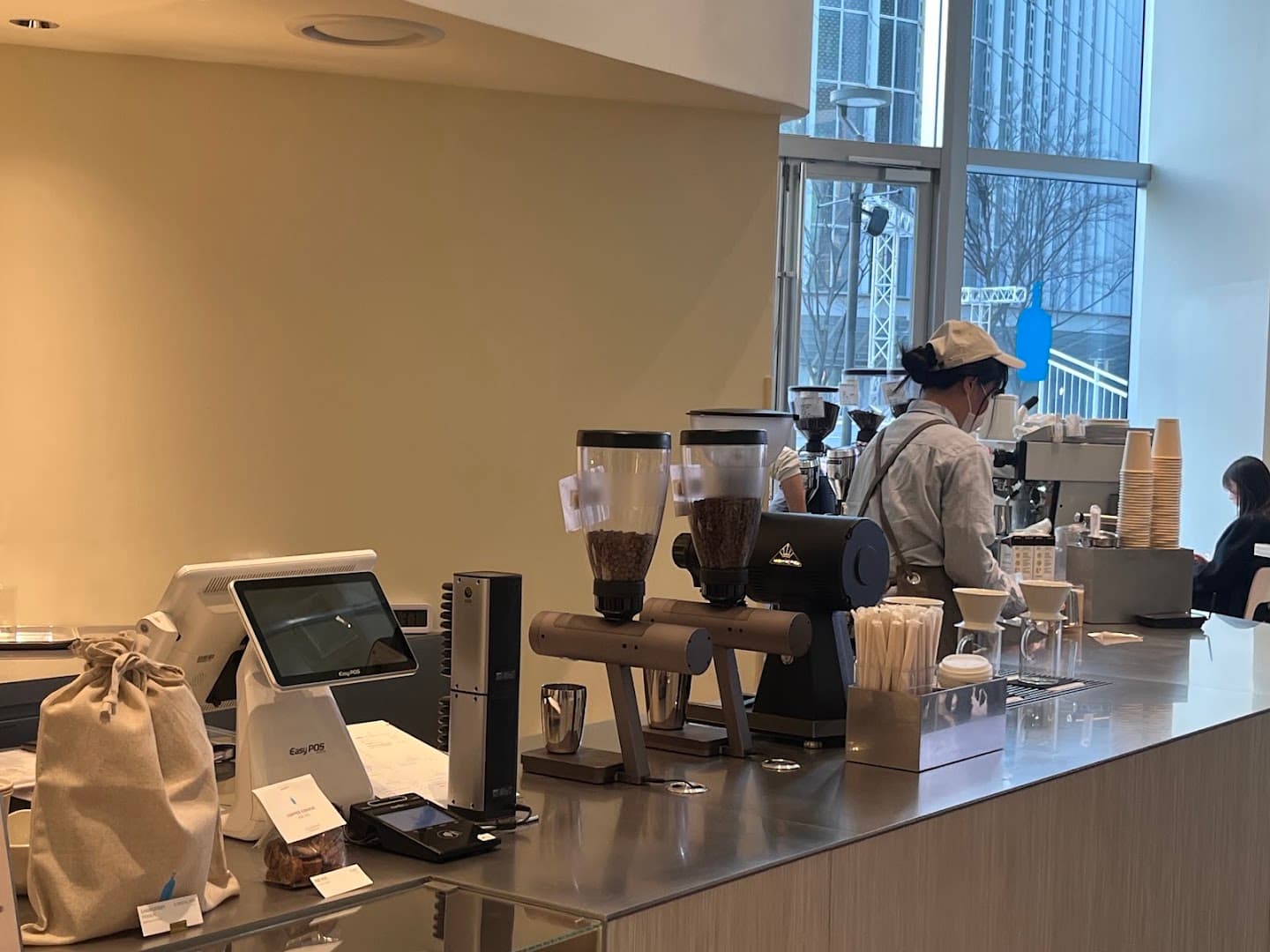 Blue Bottle Jamsil Cafe - specialty coffee shop in Seoul