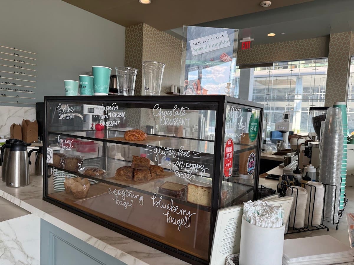 Bean & Bottle specialty coffee shop in Houston - photo 3