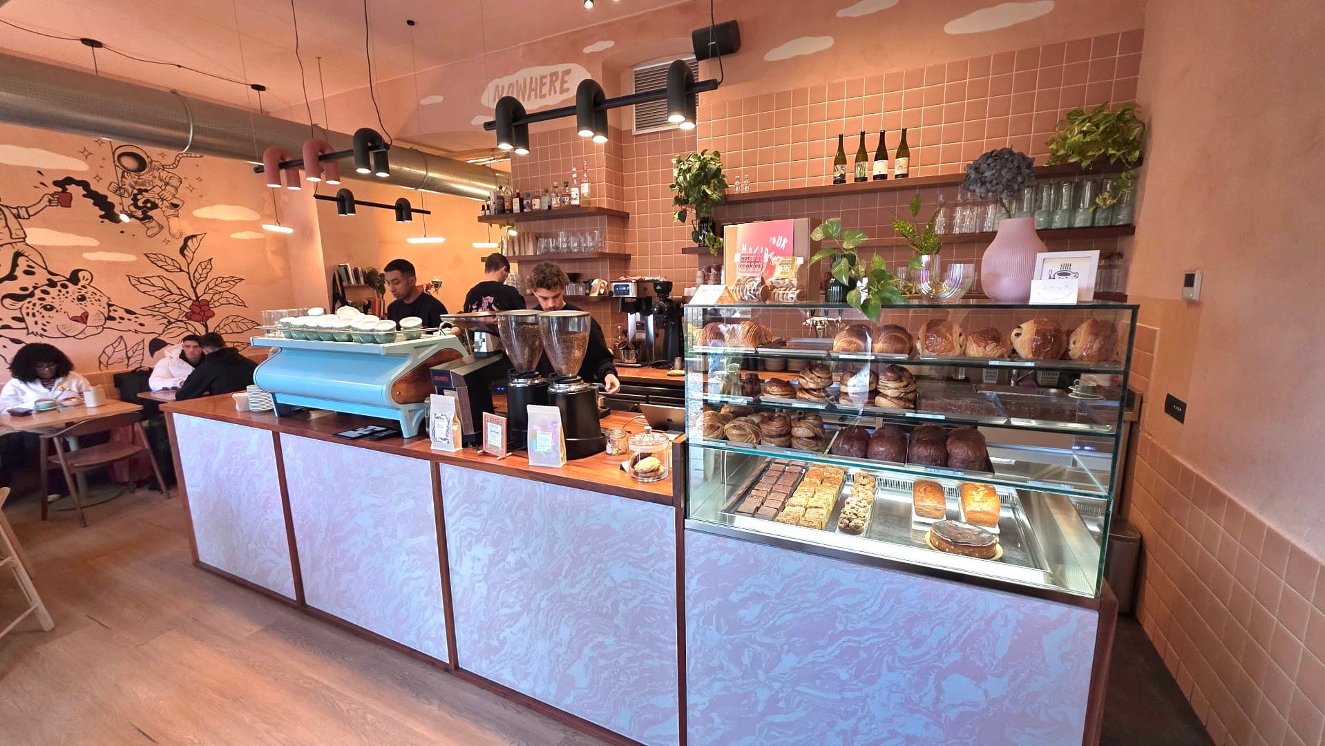 NOWHERE - CAFE — specialty coffee in Milan