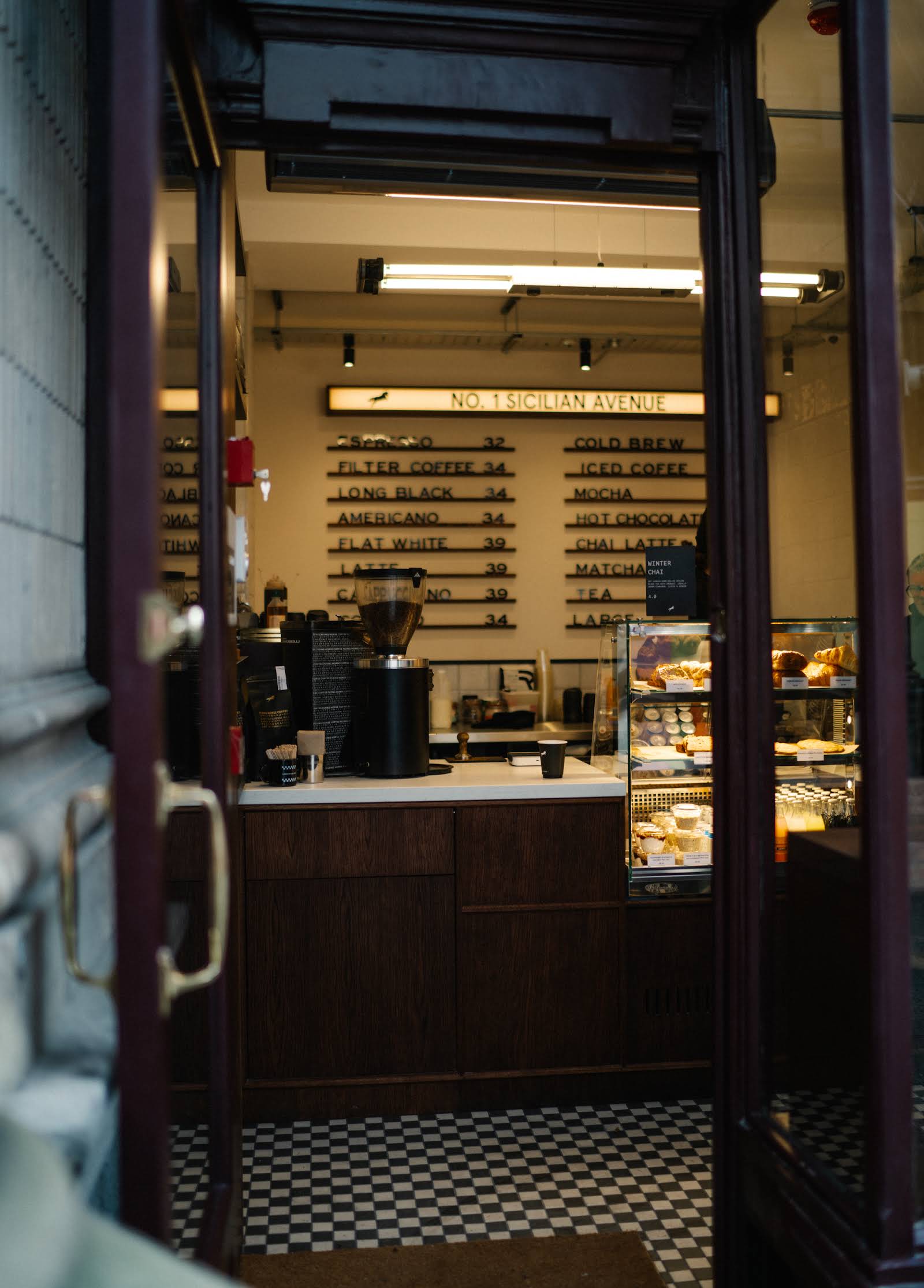 Flying Horse Coffee - specialty coffee shop in Bloomsbury