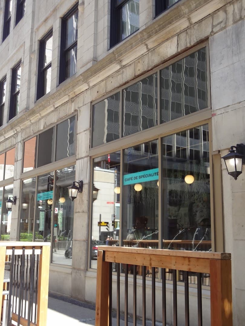 49th Parallel Café & Lucky’s Doughnuts - McGill - specialty coffee shop in Montreal