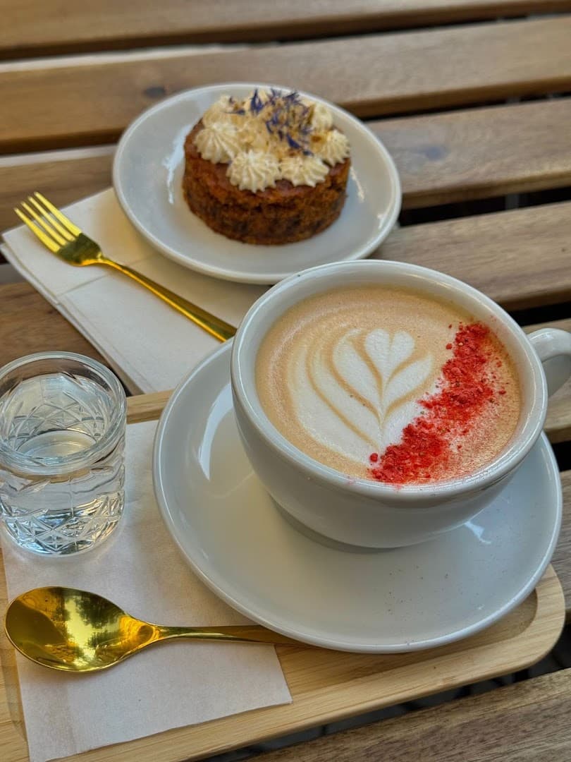 Coffee at Múza Café, specialty coffee shop in Prague