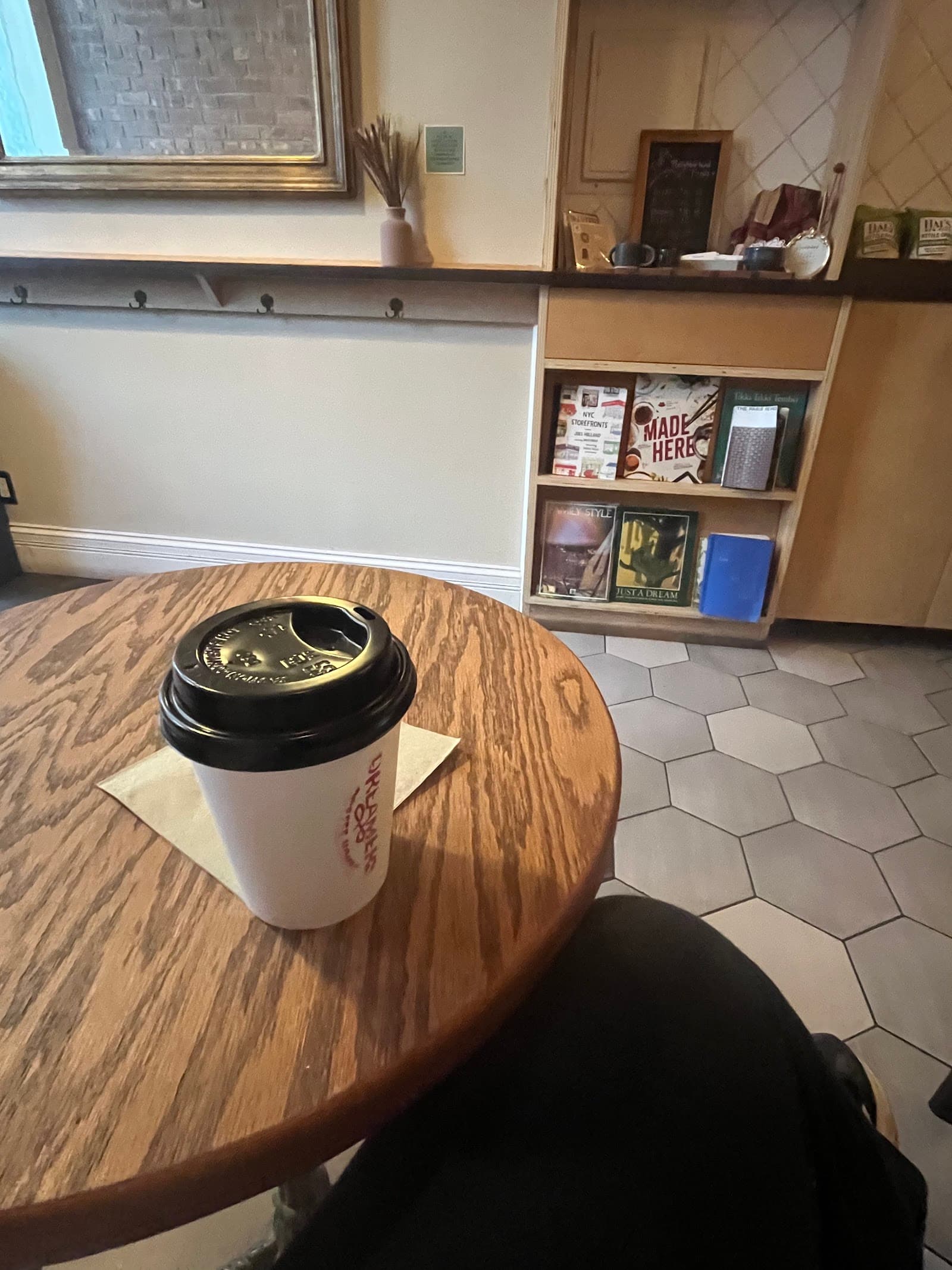 Dreamers Coffee House specialty coffee shop in New York - photo 12