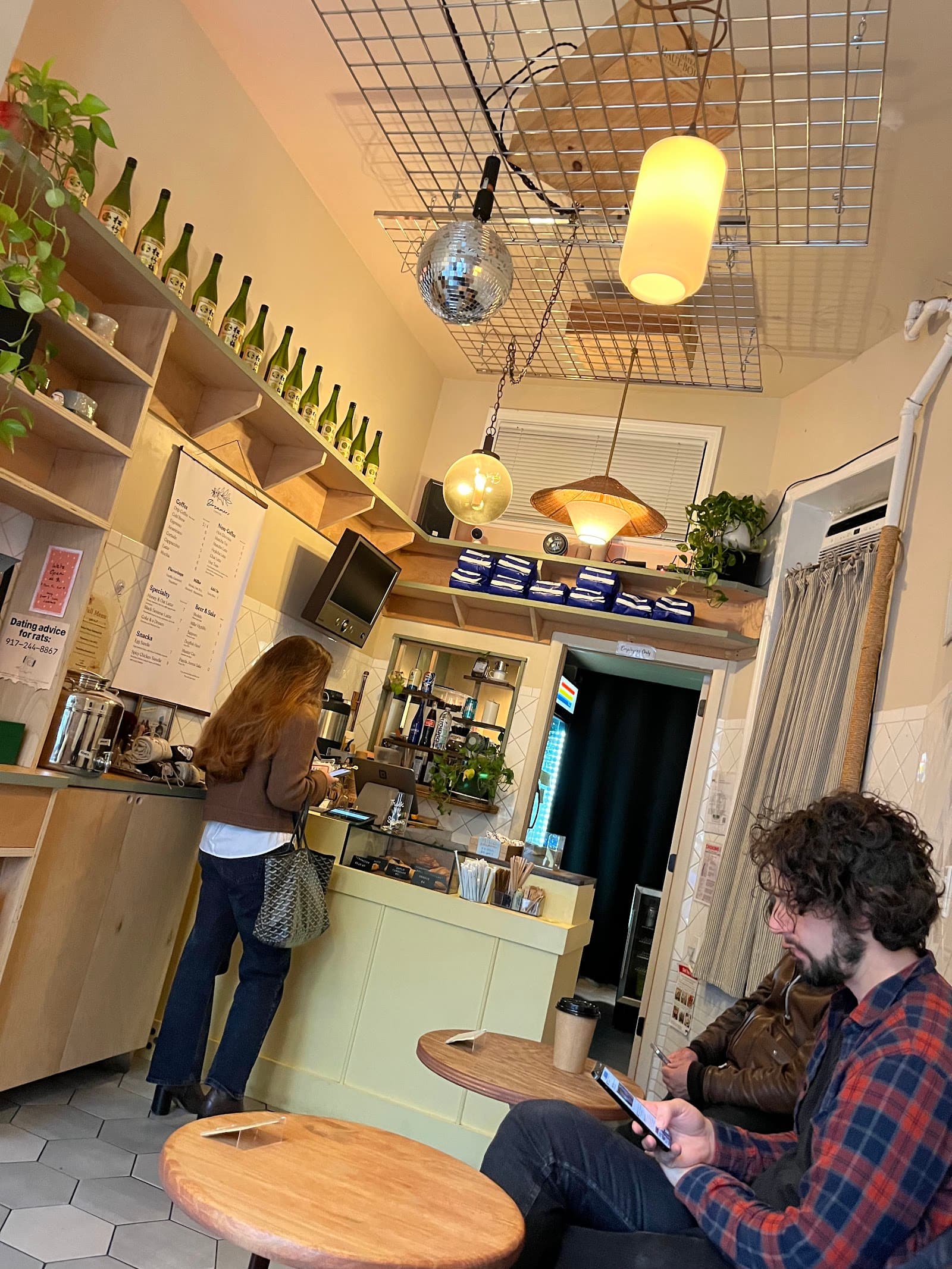 Dreamers Coffee House specialty coffee shop in New York - photo 8