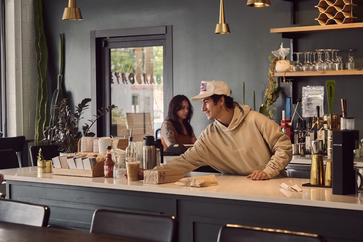 Retrograde Coffee - specialty coffee shop in Nashville