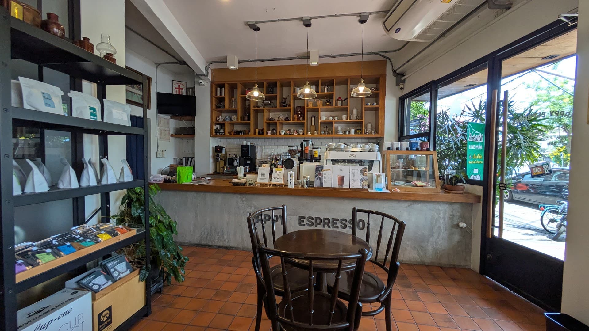 Happy Espresso - specialty coffee shop in Bangkok