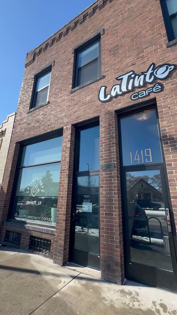 LaTinto Café - specialty coffee shop in Overland