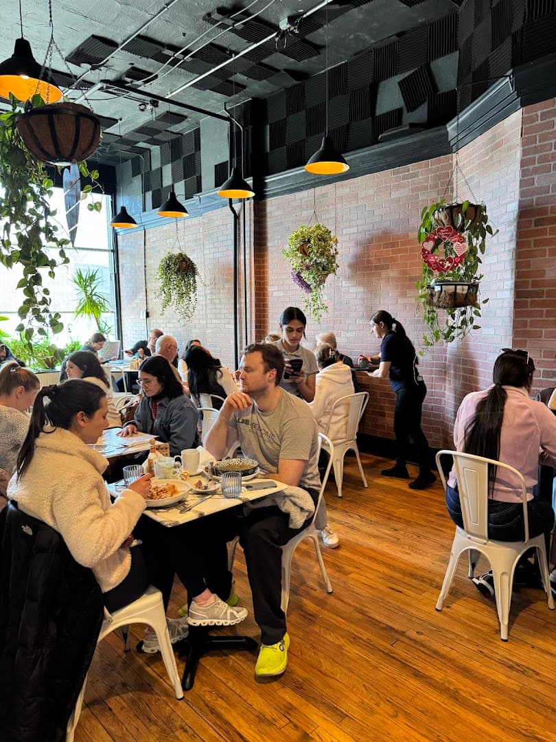 LaTinto Café - specialty coffee shop in Overland