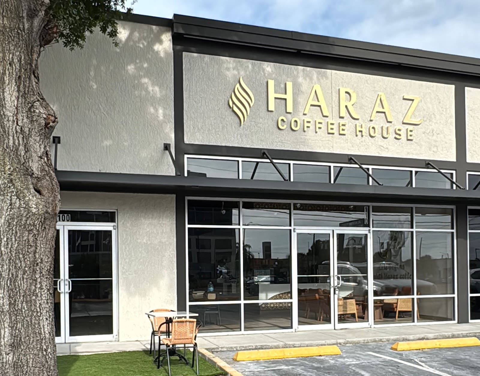 Haraz Coffee House specialty coffee shop in Orlando - photo 9