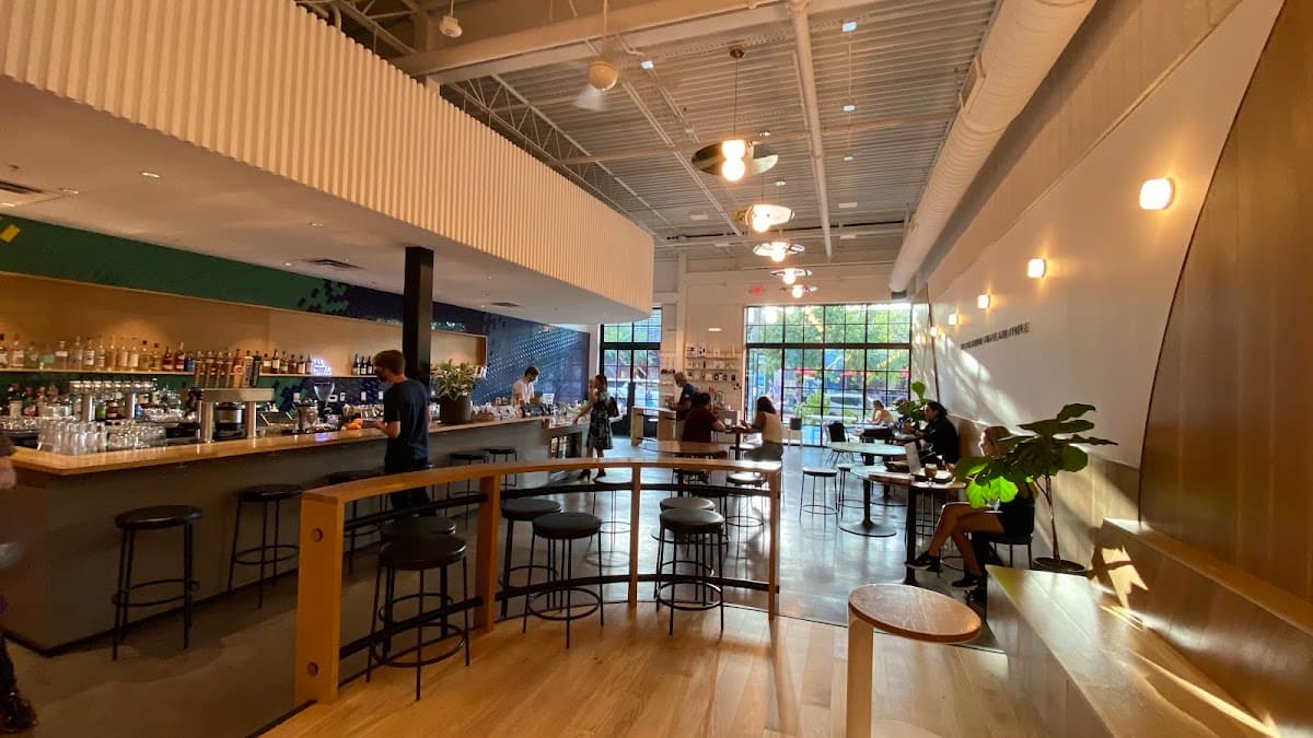 Houndstooth Coffee - specialty coffee shop in North Burnet