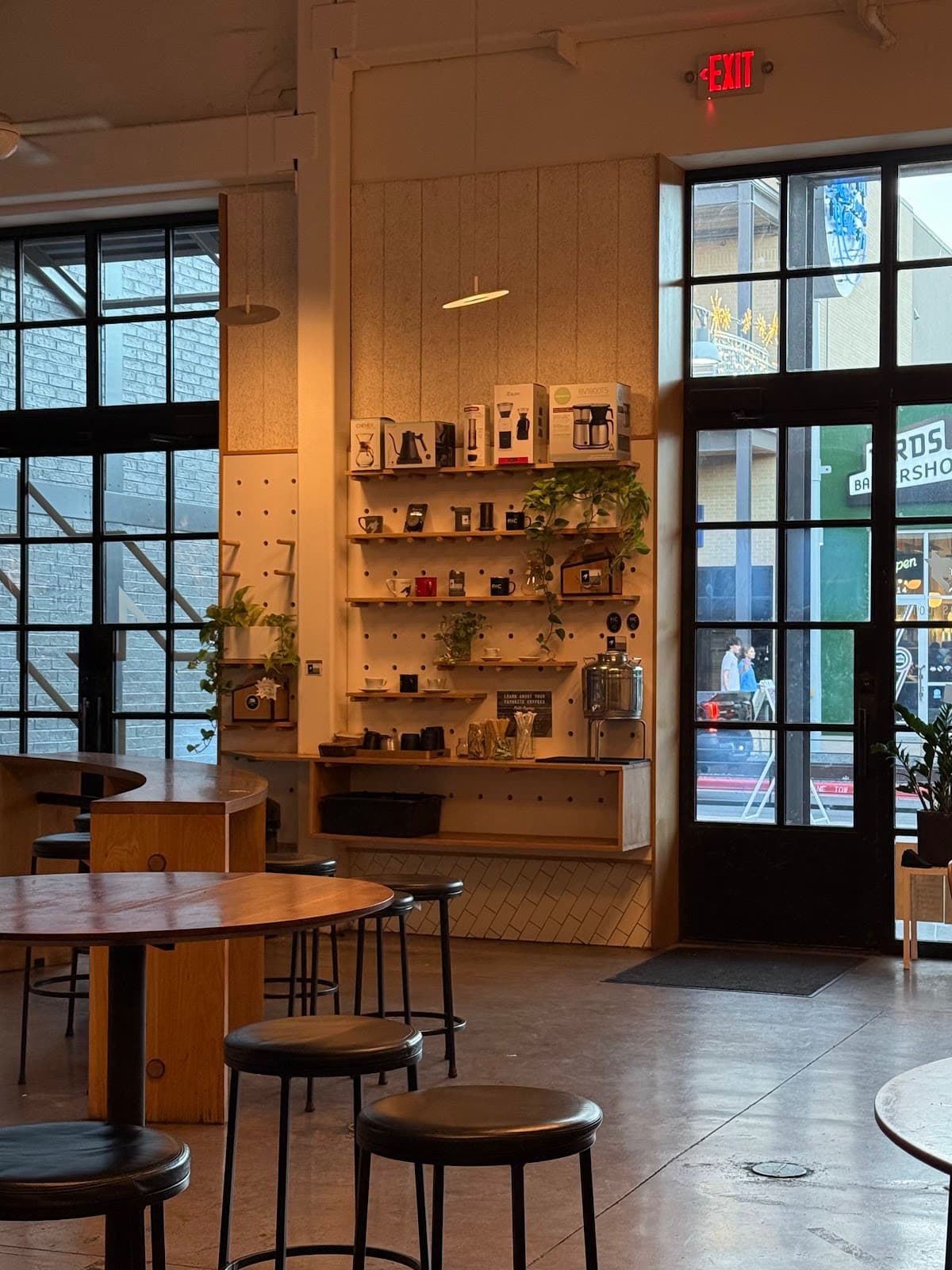Houndstooth Coffee specialty coffee shop in Austin - photo 13