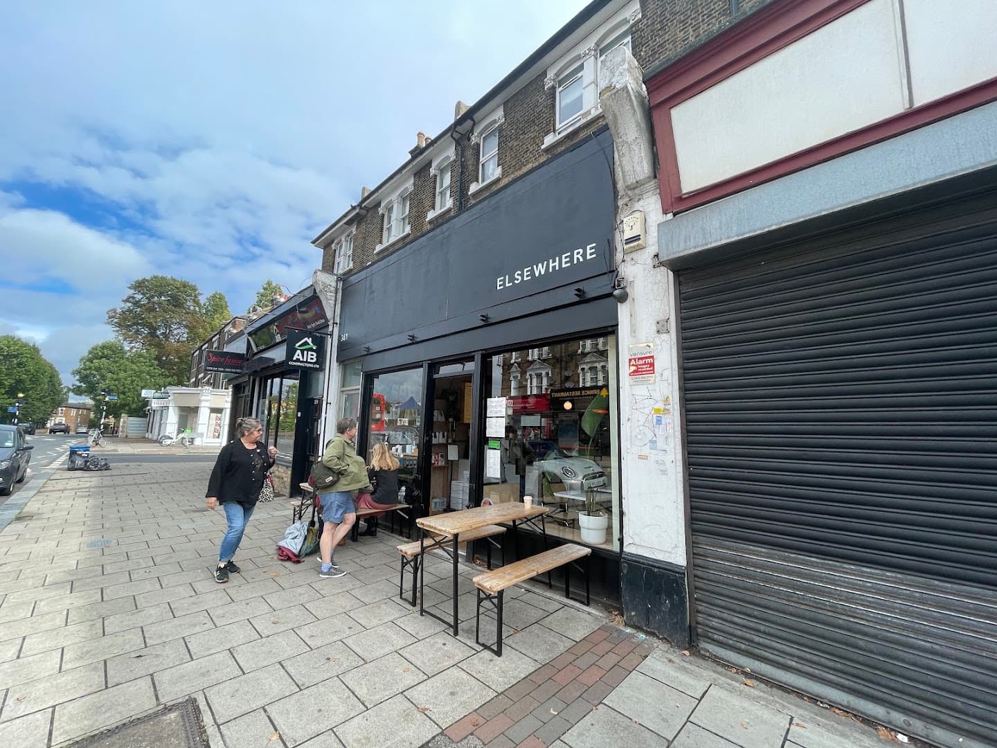 Dream Story specialty coffee shop in London - photo 7