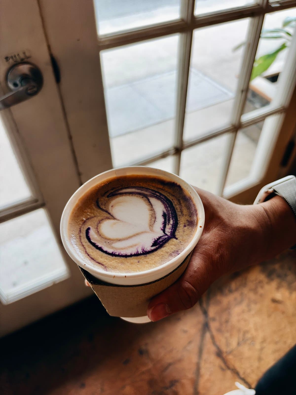 Ali'i Coffee Co. - specialty coffee shop in Downtown