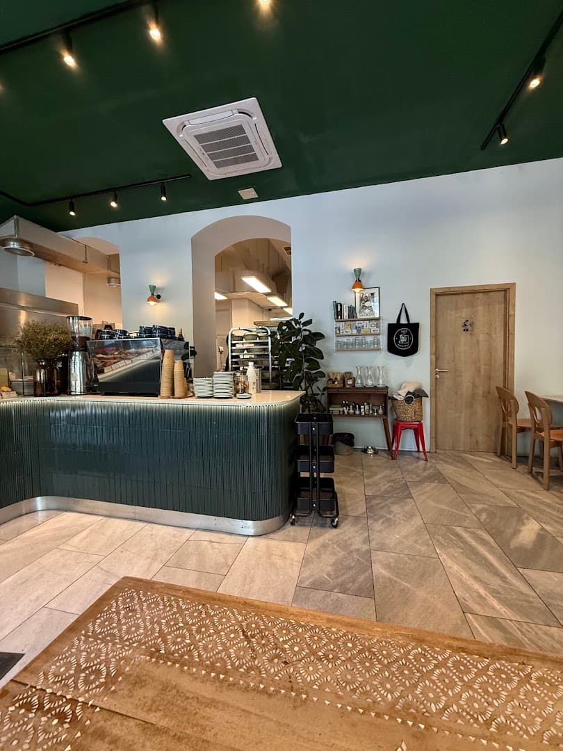 Läget Pékség - specialty coffee shop in Budapest