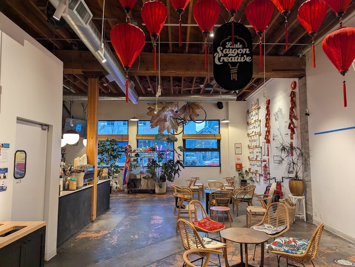 Hello Em Việt Coffee & Roastery - specialty coffee shop in Seattle