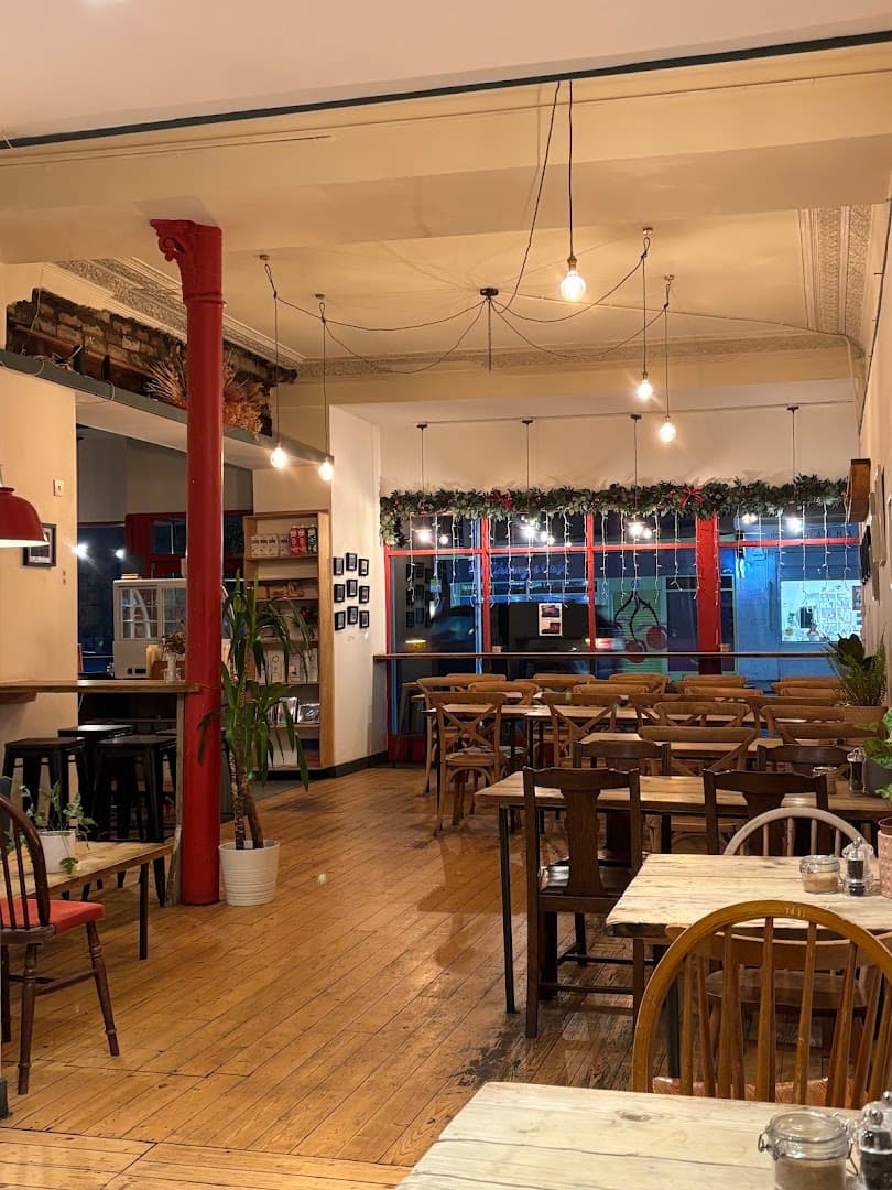 Red Kite Café - specialty coffee shop in Abbeyhill