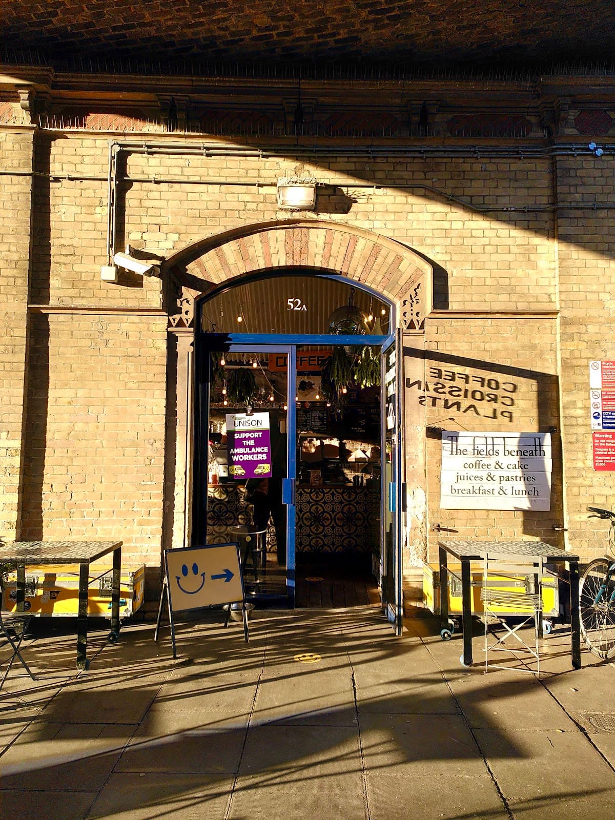 The Fields Beneath - specialty coffee shop in Kentish Town