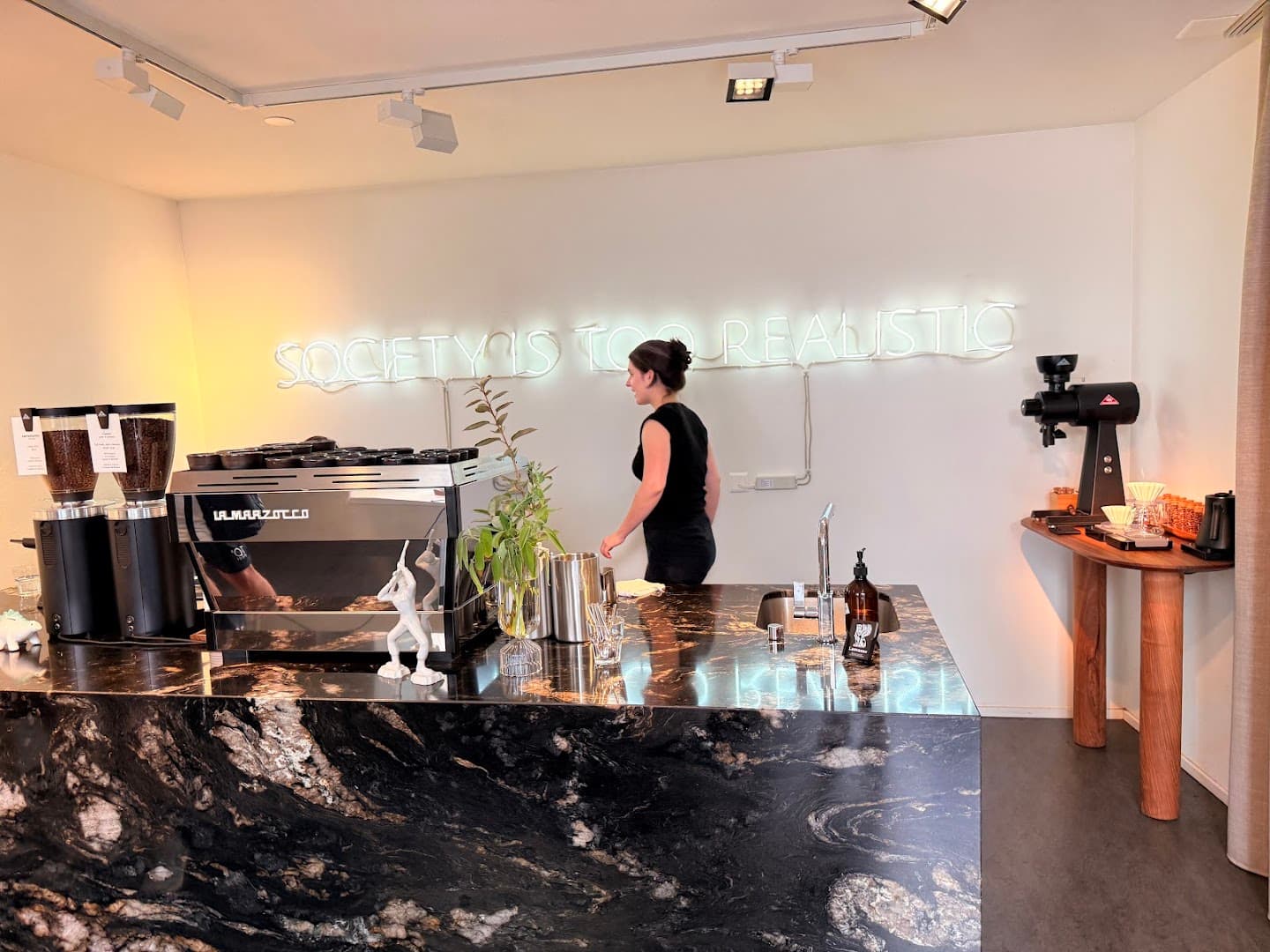 Lamassu Specialty Coffee - specialty coffee shop in Kreis 1