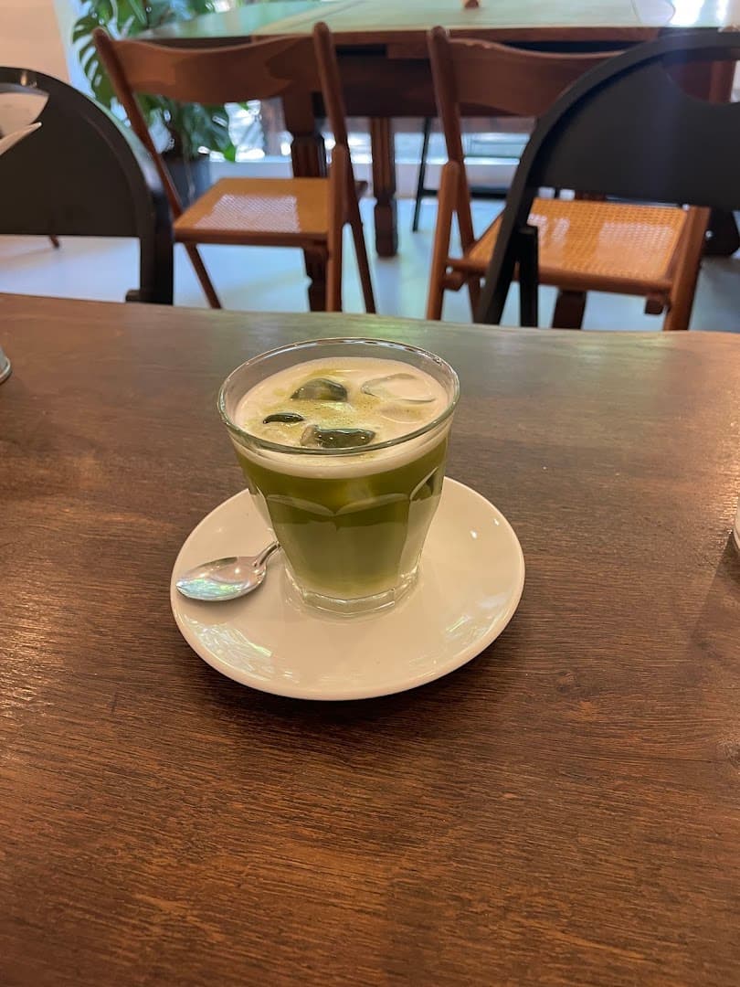 Coffee at Fatum Café, specialty coffee shop in Milan