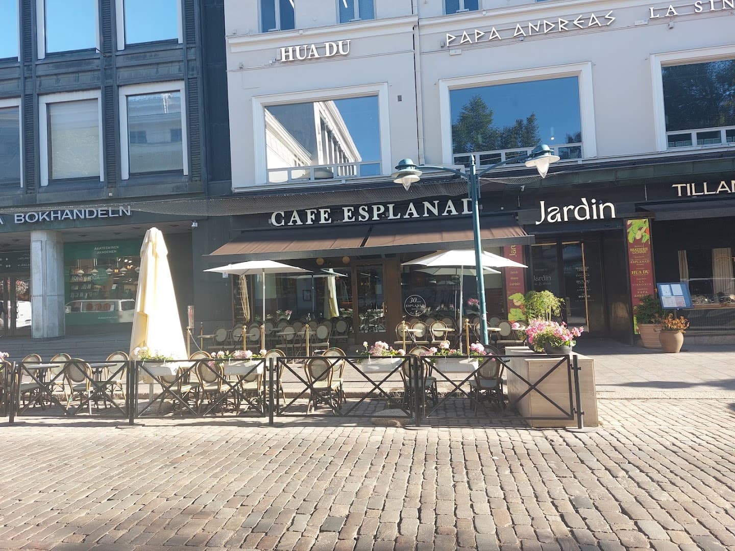 Storefront of Café Esplanad, specialty coffee shop in Helsinki