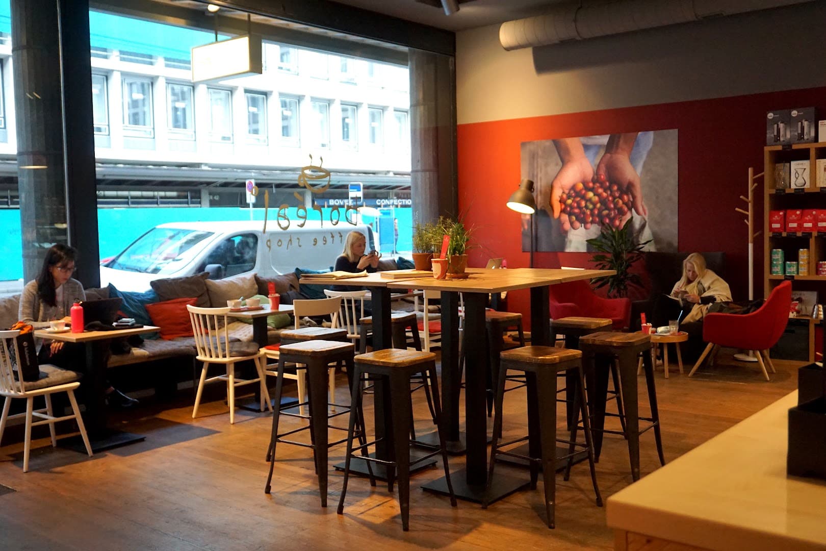 Interior of Boréal Coffee Shop - Talacker, specialty coffee shop in Zurich
