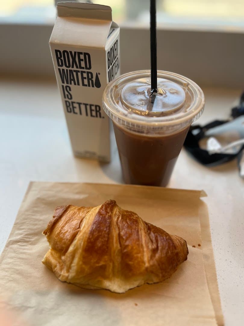 -320° Coffee & Creamery - specialty coffee shop in Cass Corridor