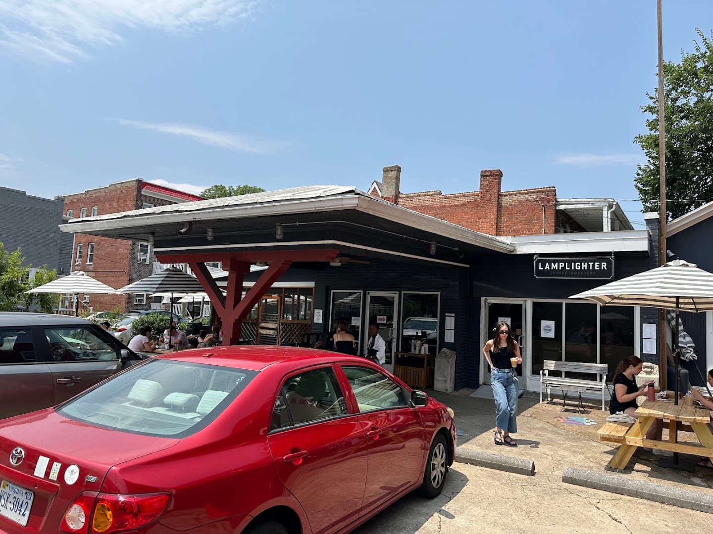 Lamplighter Coffee Roasters - Addison St - specialty coffee shop in Richmond