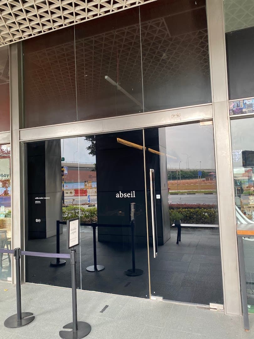 abseil - specialty coffee shop in Singapore