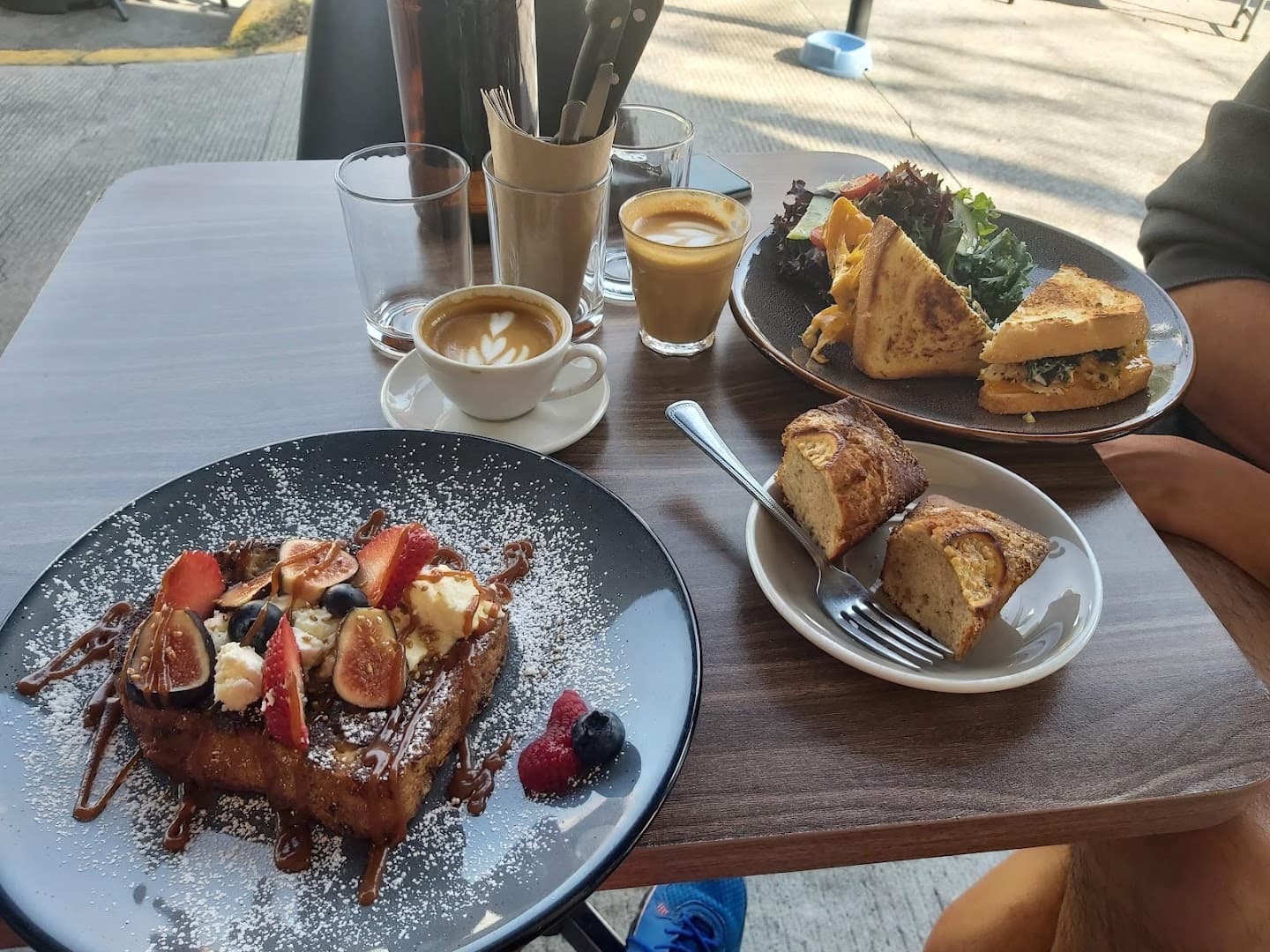 Food at Alquimia Café, specialty coffee shop in Mexico City