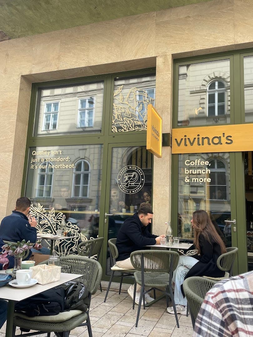 VIVINA'S Café & Roastery - coffee, brunch and more specialty coffee shop in Budapest - photo 3