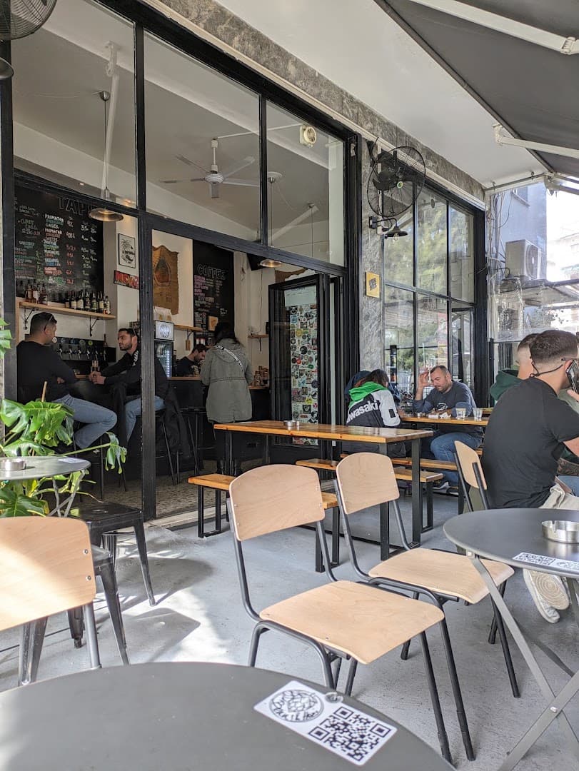 Beans & Hops - specialty coffee shop in Patisia